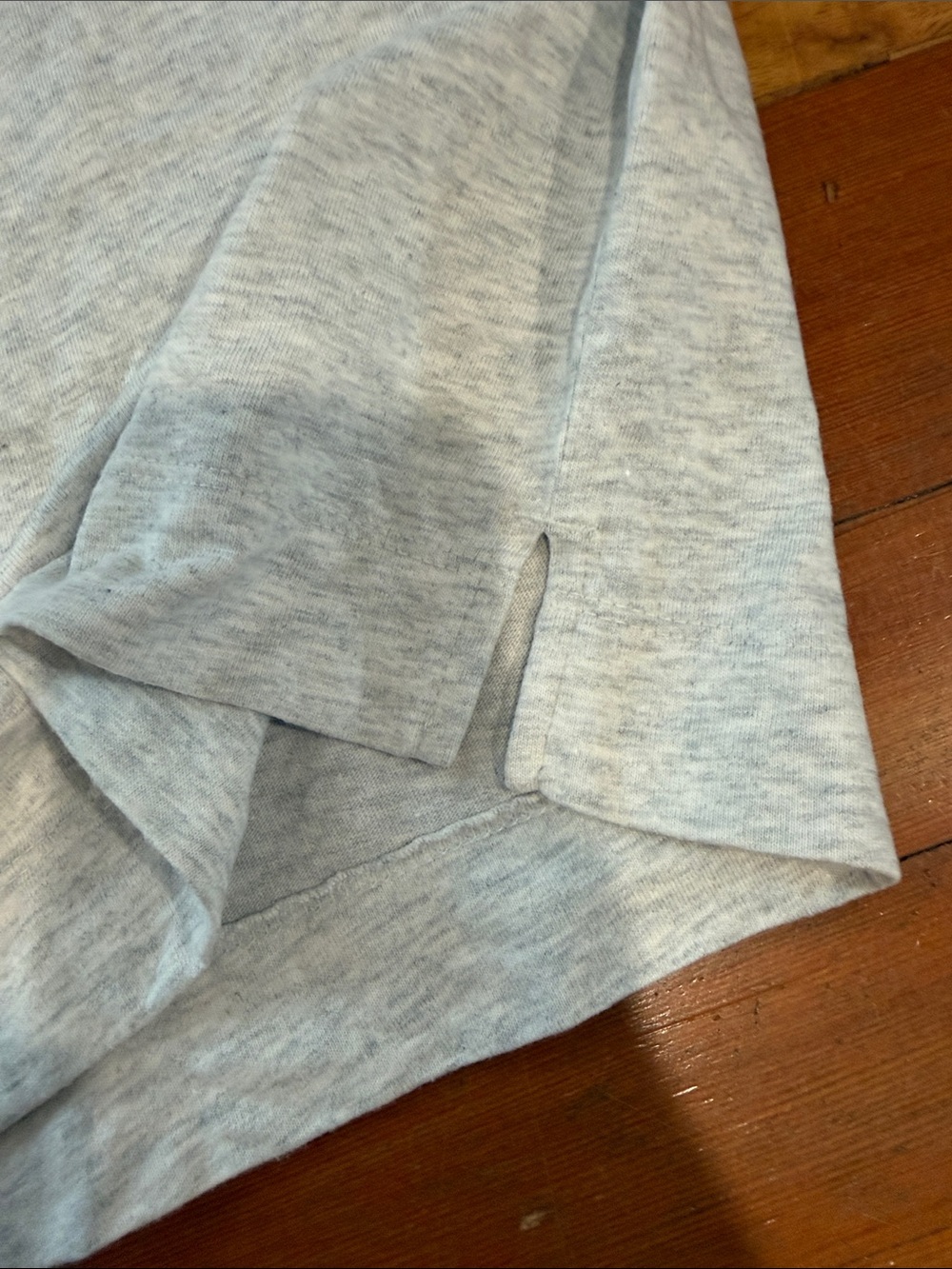 Old Navy Heather Gray Cropped Short-Sleeve Crew Tee - Picture 5 of 8